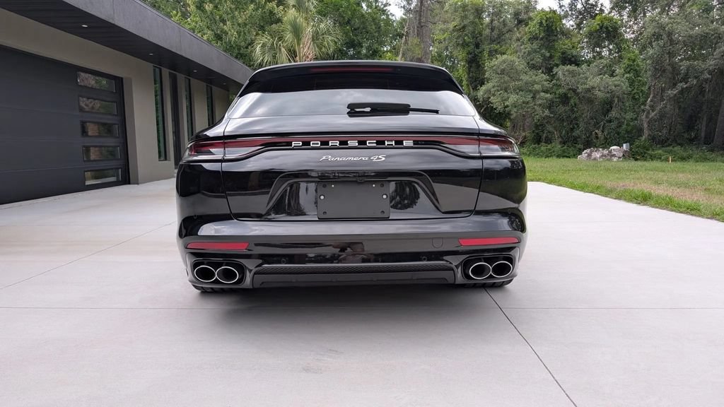 Used 2023 Porsche Panamera 4S AWD/4WD image 9