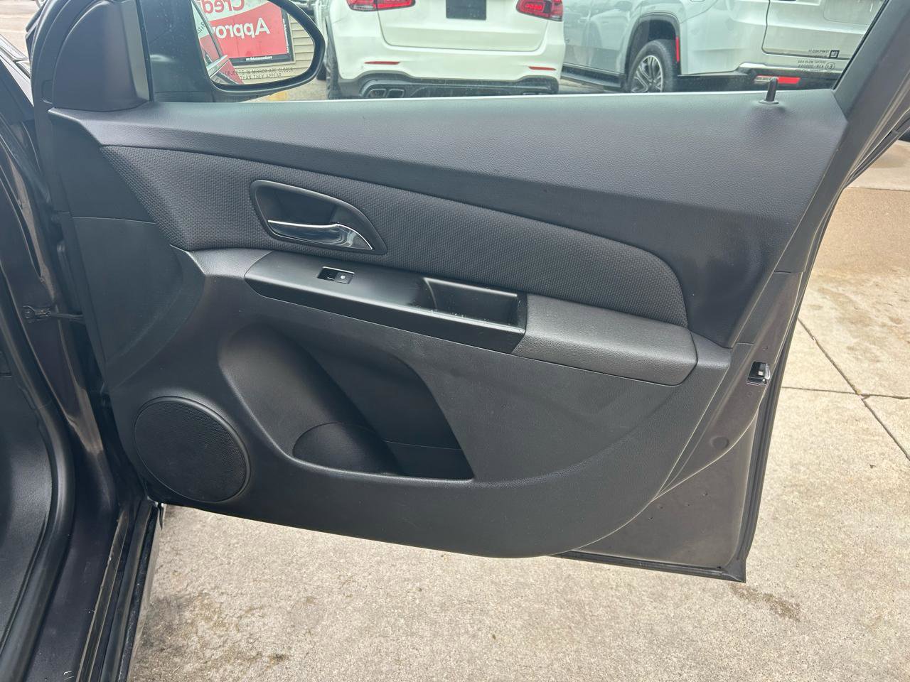 Used 2014 Chevrolet Cruze LT FWD image 16