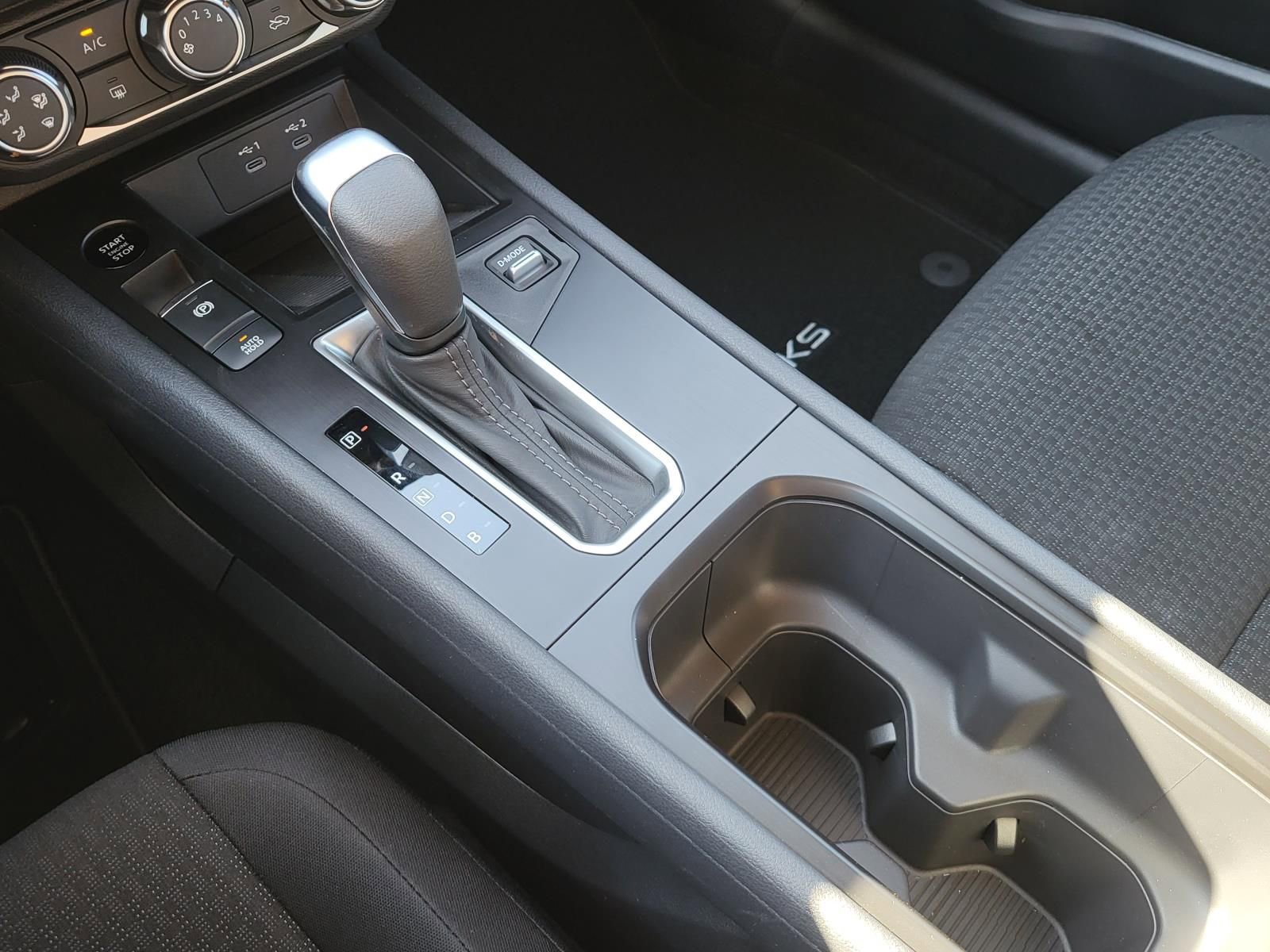 New 2026 Nissan Kicks S image 23