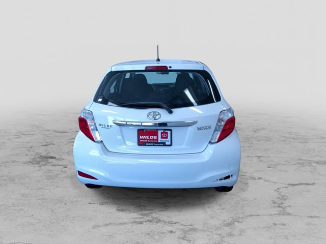 Used 2014 Toyota Yaris L image 9