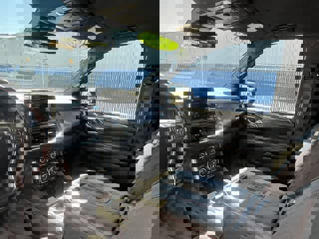 Used 2024 Chevrolet Suburban RST image 18