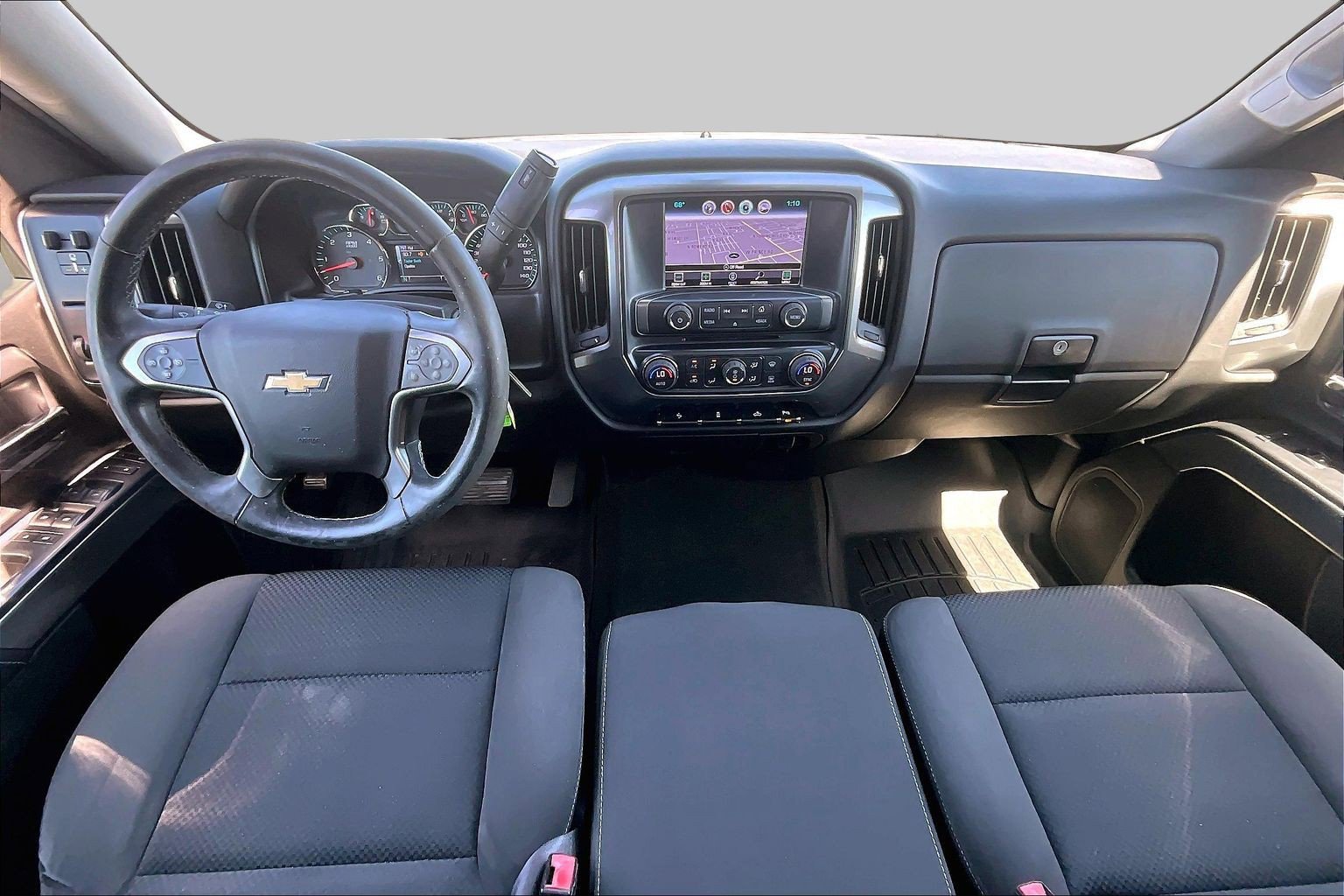 Used 2017 Chevrolet Silverado 1500 LT w/ All Star Edition RWD image 13
