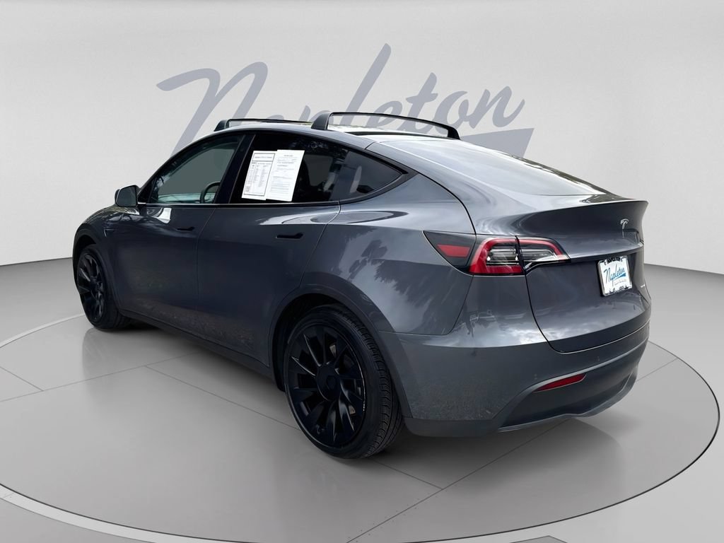 Used 2022 Tesla Model Y Long Range AWD/4WD image 7