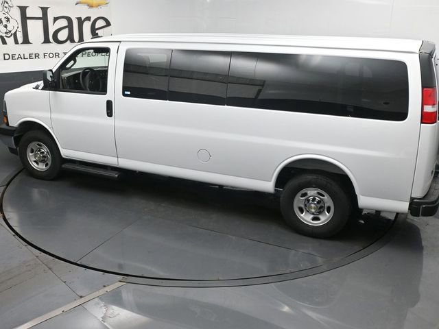 New 2025 Chevrolet Express 3500 LT w/ LT Preferred Equipment Group RWD image 21