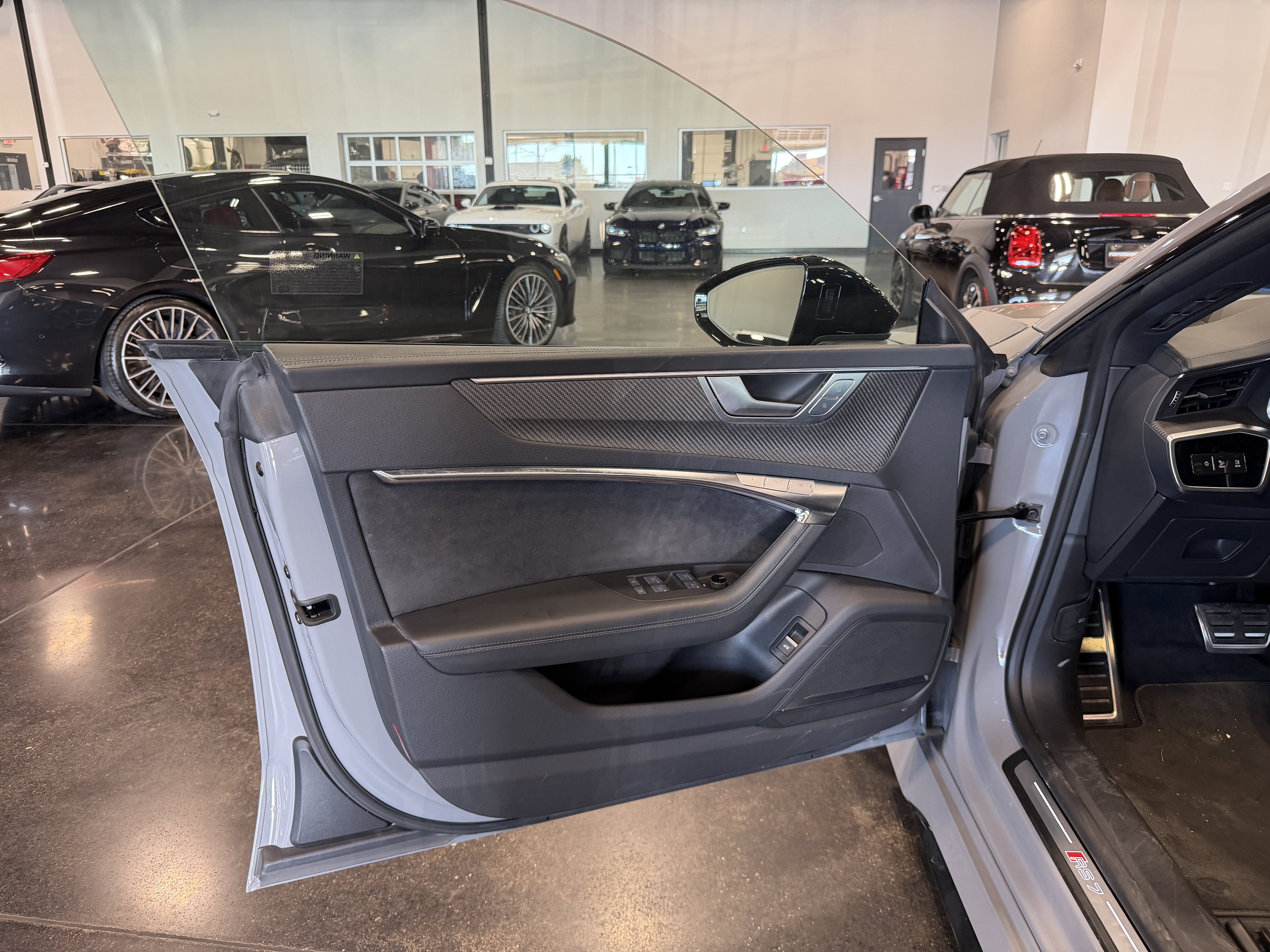 Used 2023 Audi RS 7 Sportback w/ Black Optic Package AWD/4WD image 9
