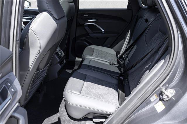 New 2026 Audi SQ5 Premium Plus AWD/4WD image 21