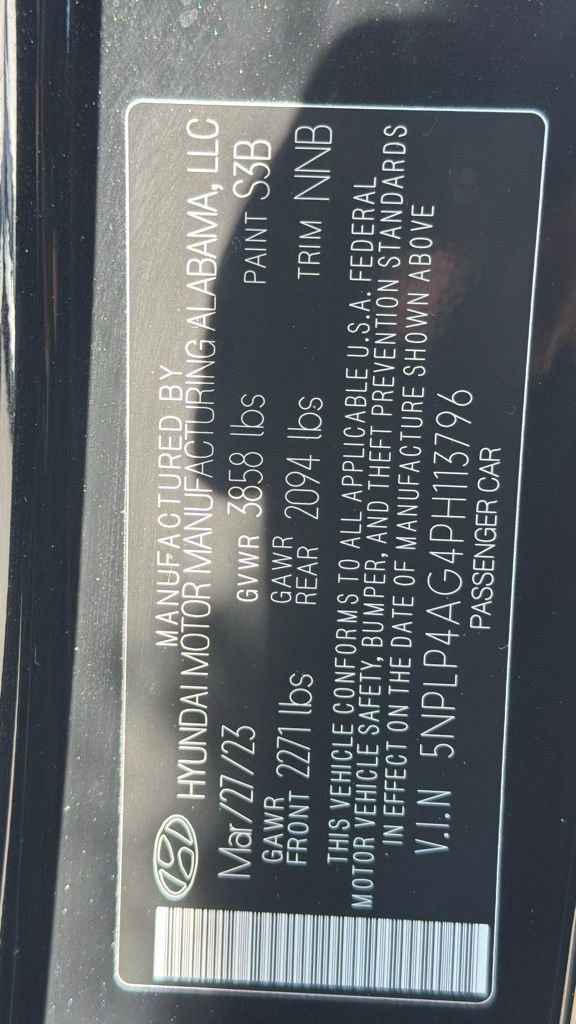 Certified 2023 Hyundai Elantra Limited FWD image 9