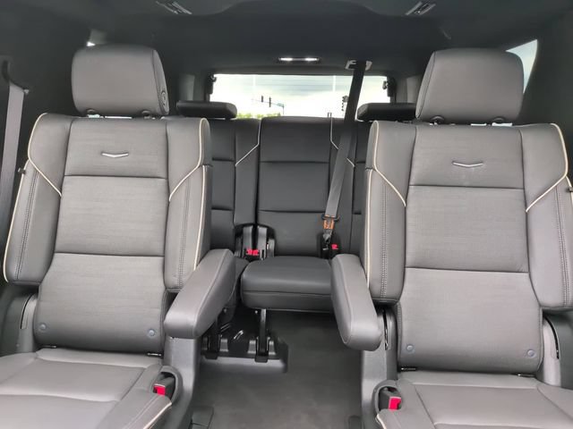 Certified 2024 Cadillac Escalade Sport AWD/4WD image 25