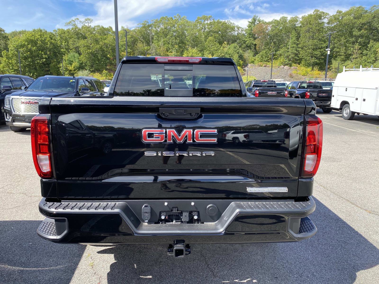 New 2026 GMC Sierra 1500 Elevation w/ Preferred Package image 3