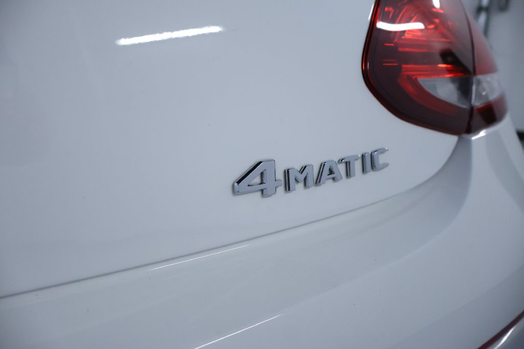 Used 2020 Mercedes-Benz C 300 4MATIC Coupe w/ AMG Line image 11