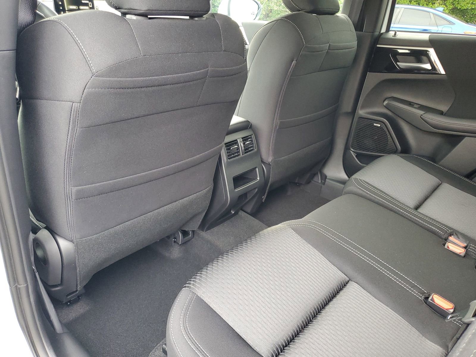 New 2026 Mitsubishi Outlander ES image 21