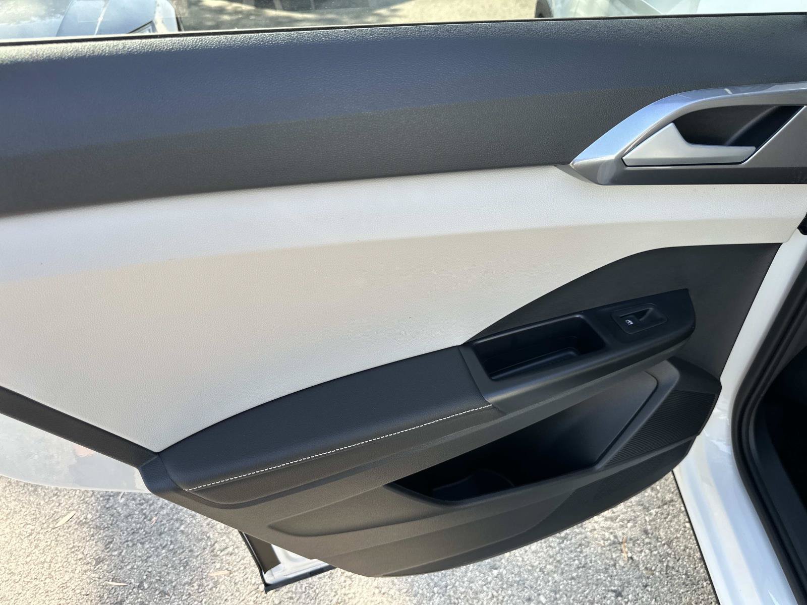 New 2027 Volkswagen Taos SEL AWD/4WD image 26