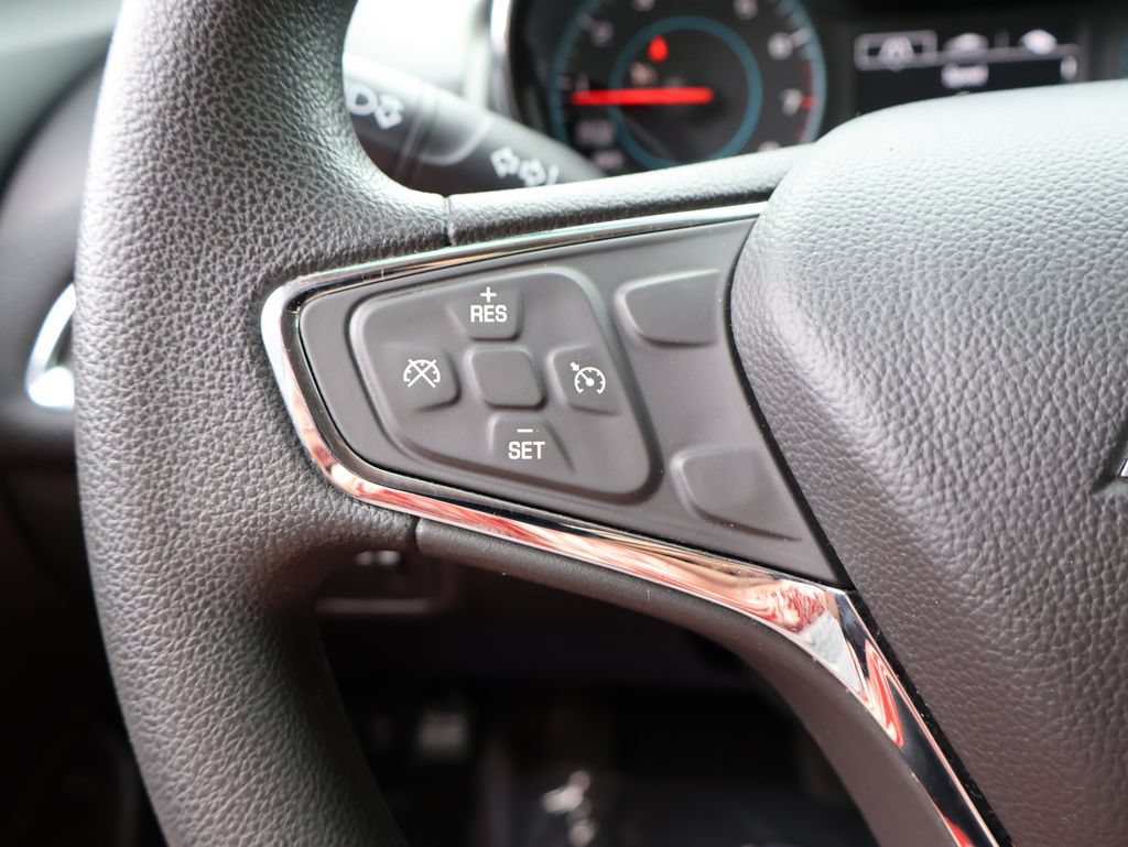 Used 2018 Chevrolet Cruze LT FWD image 24