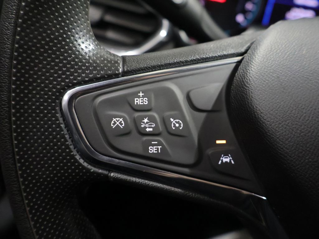 Used 2020 Chevrolet Equinox LT image 33