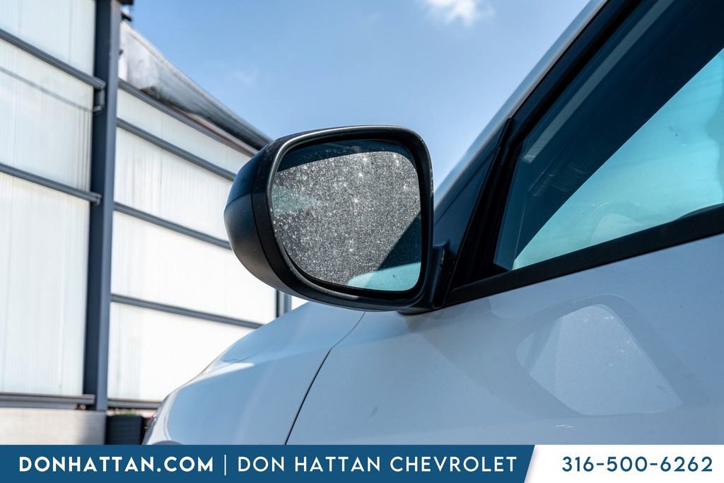 New 2026 Chevrolet Trax RS FWD image 29