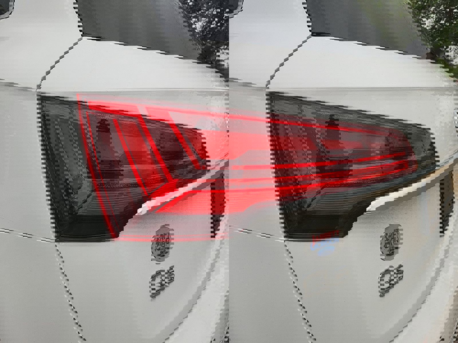 Used 2021 Audi Q5 Premium w/ Convenience Package image 9