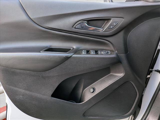 Used 2024 Chevrolet Equinox LT AWD/4WD image 11