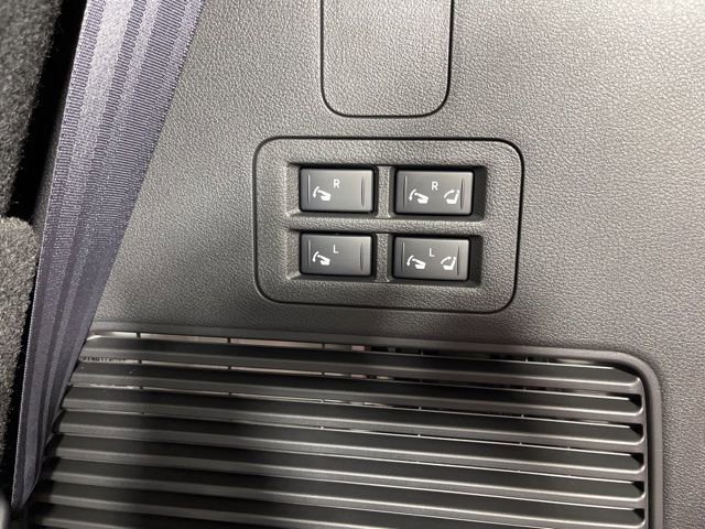 New 2026 Nissan Armada SL w/ Captain's Chari Seat Package image 50