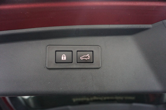 Used 2024 Subaru Outback Touring XT w/ Tech Package 3 AWD/4WD image 17