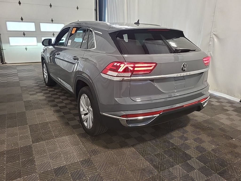 Used 2021 Volkswagen Atlas Cross Sport SEL AWD/4WD image 4