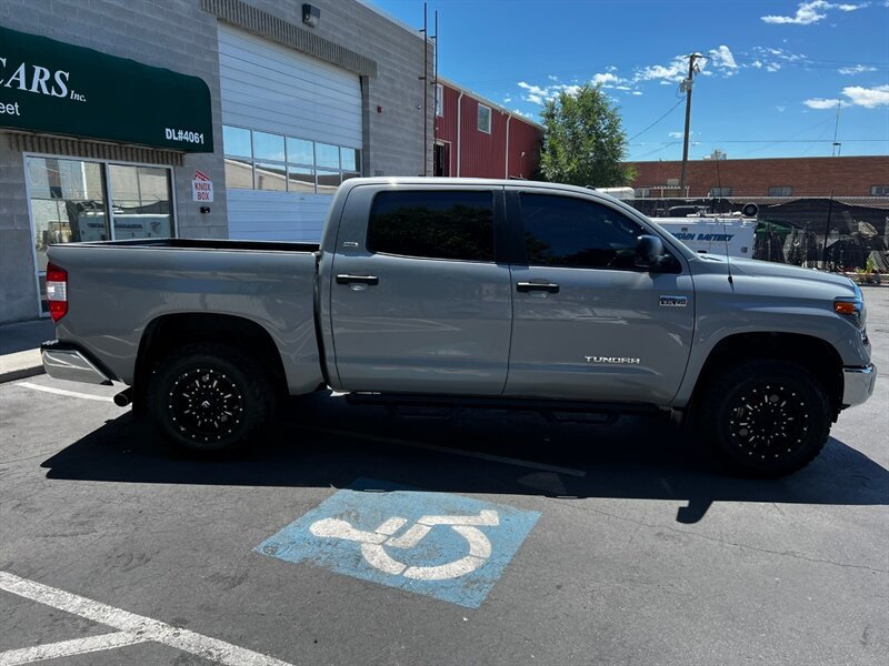 Used 2019 Toyota Tundra SR5 AWD/4WD image 8