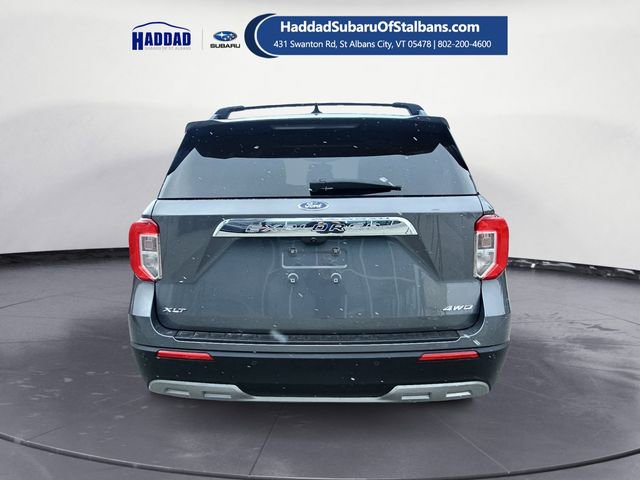 Used 2023 Ford Explorer XLT image 4