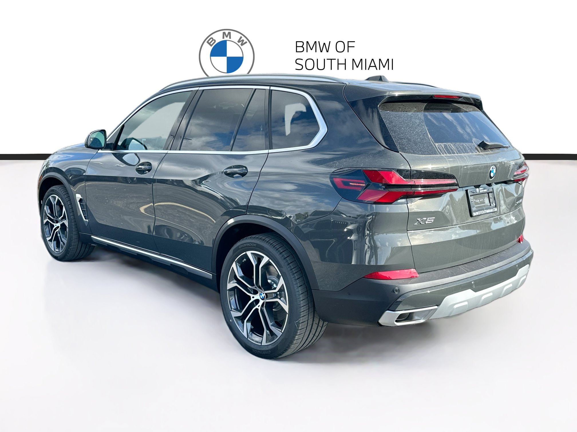 New 2026 BMW X5 xDrive40i w/ Premium Package AWD/4WD image 4