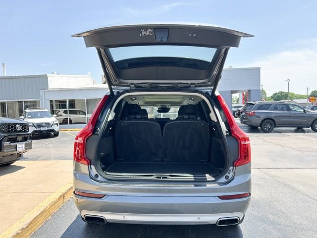 Used 2019 Volvo XC90 T6 Momentum w/ Advanced Package AWD/4WD image 11