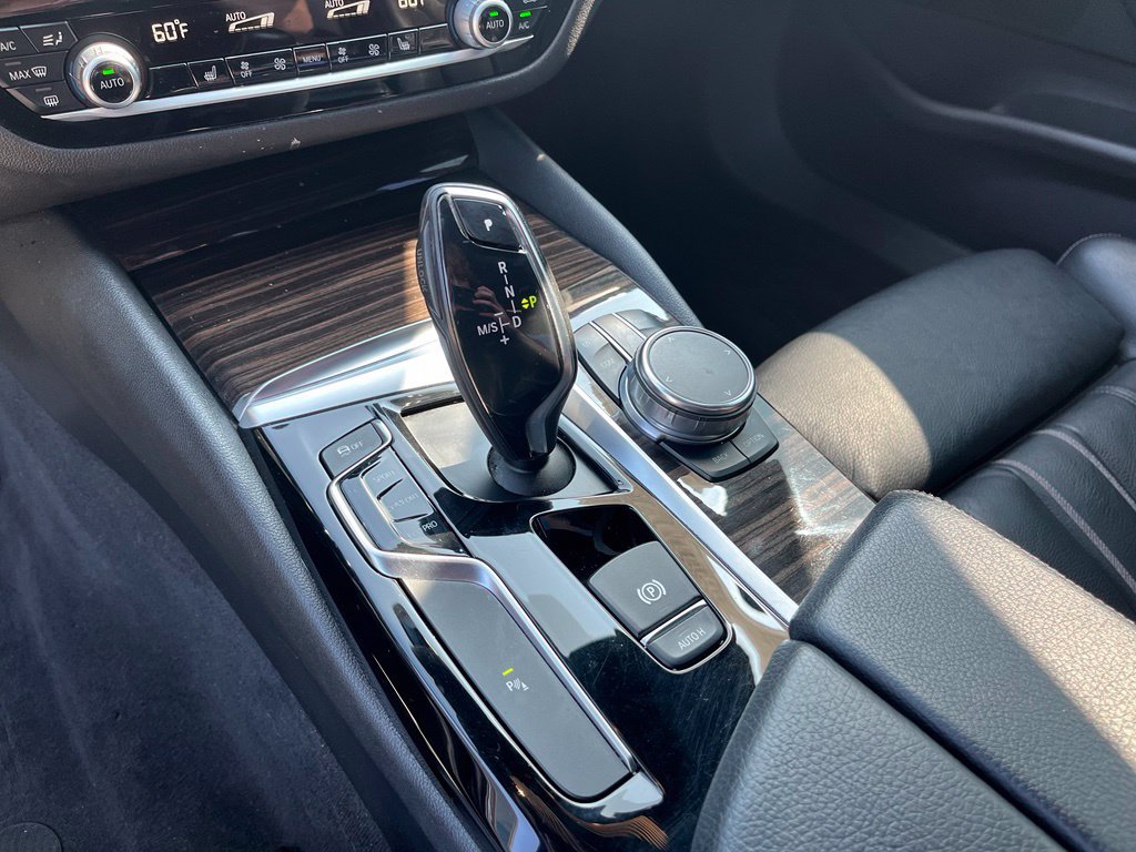 Used 2018 BMW 540i xDrive AWD/4WD image 41