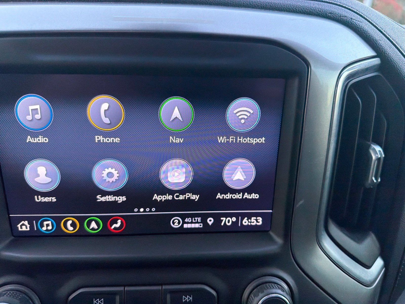 Used 2021 Chevrolet Silverado 1500 LTZ w/ Technology Package AWD/4WD image 24