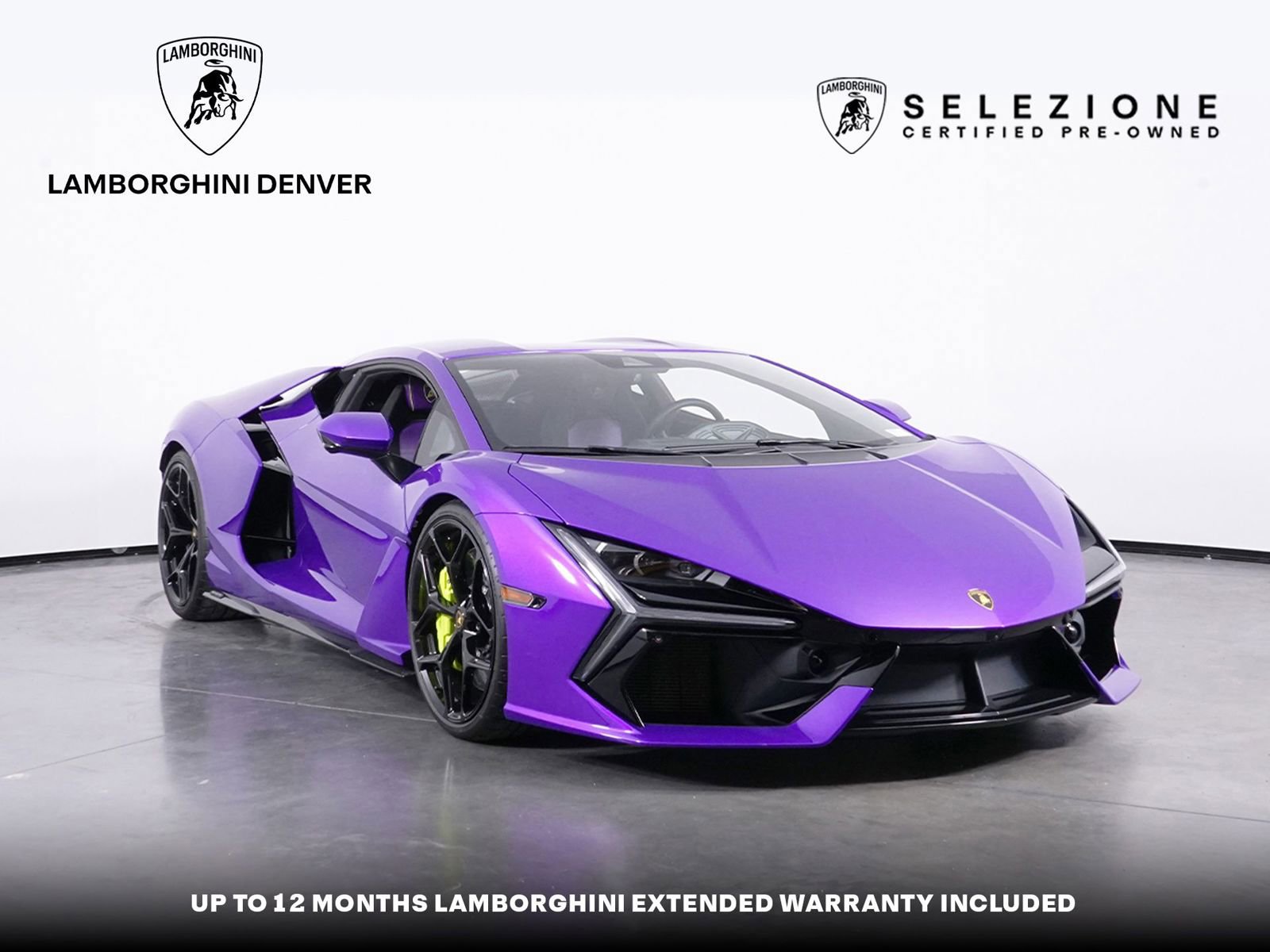Used 2024 Lamborghini Revuelto image 10