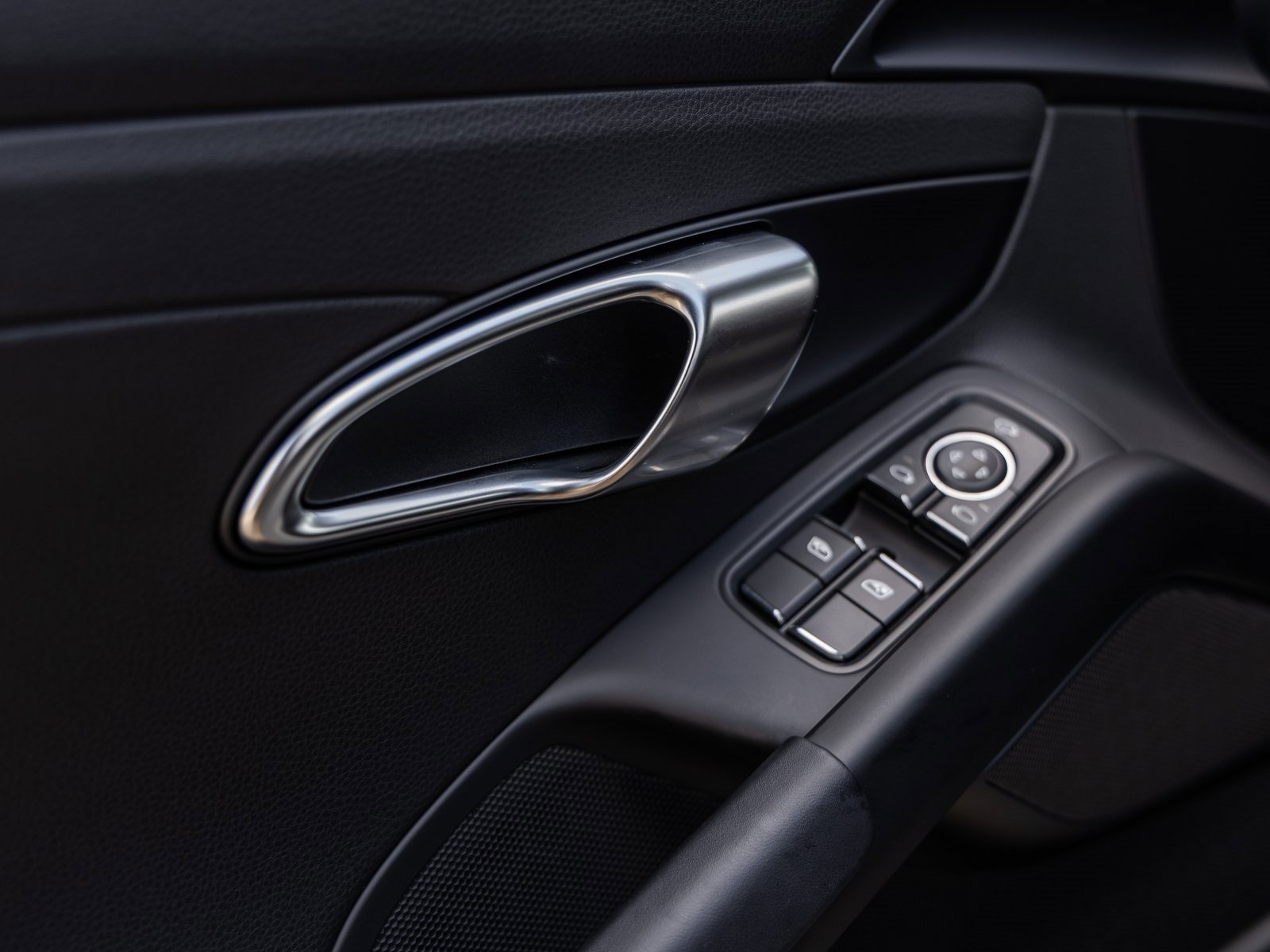 New 2025 Porsche 718 Cayman image 23