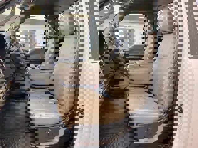 Used 2022 Ford F550 4x4 Regular Cab Super Duty image 11