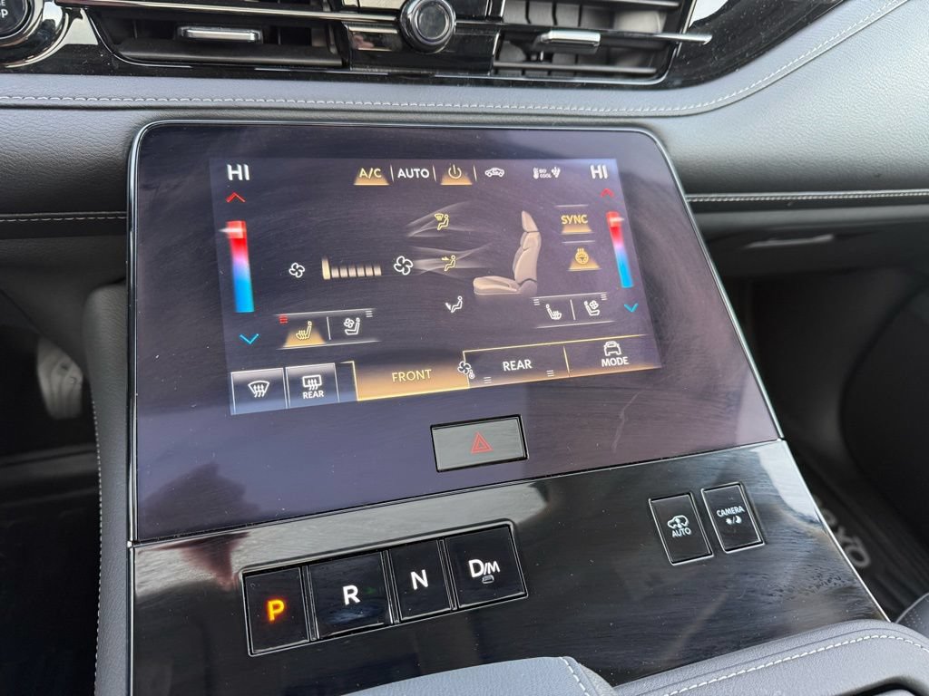 Used 2025 INFINITI QX80 Sensory AWD/4WD image 17