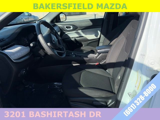 Used 2023 Jeep Compass Sport image 9