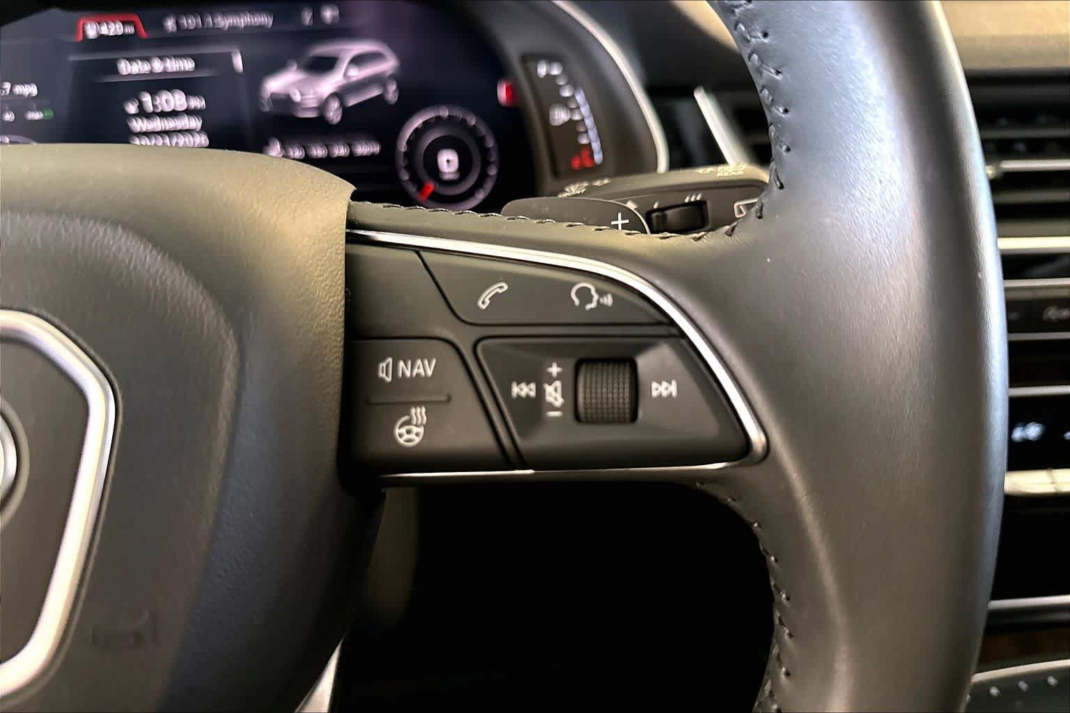 Used 2018 Audi Q7 3.0T Prestige AWD/4WD image 23