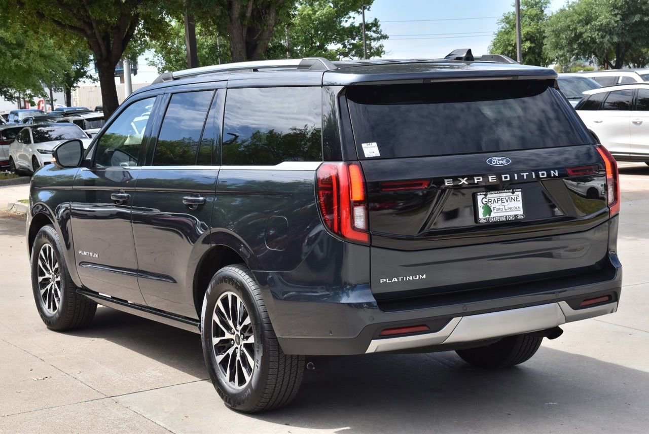 Certified 2025 Ford Expedition Platinum image 10