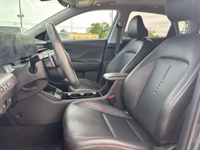 Used 2024 Hyundai Kona Limited image 18