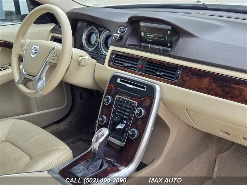 Used 2013 Volvo XC70 3.2 Premier Plus image 22