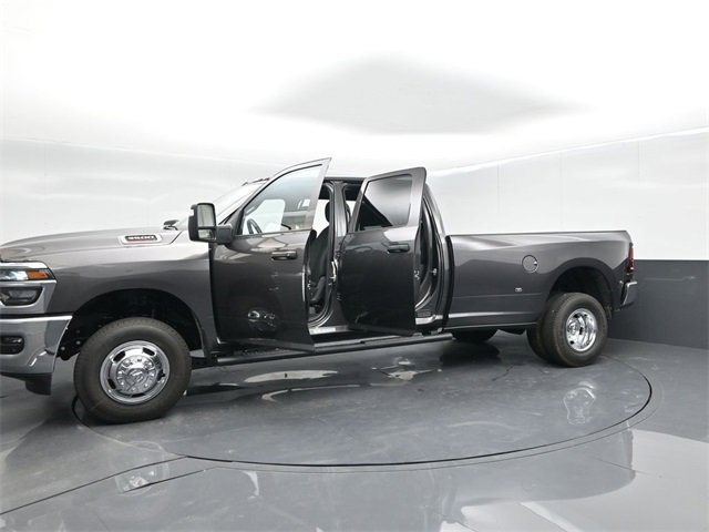 New 2026 RAM 3500 Tradesman image 59