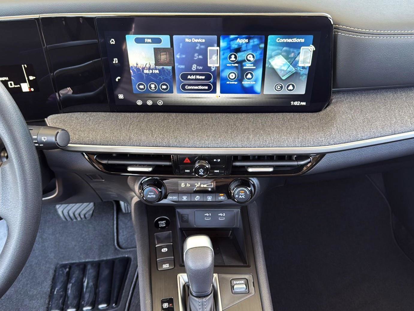 New 2026 Nissan Kicks SV w/ SV Premium Package image 21