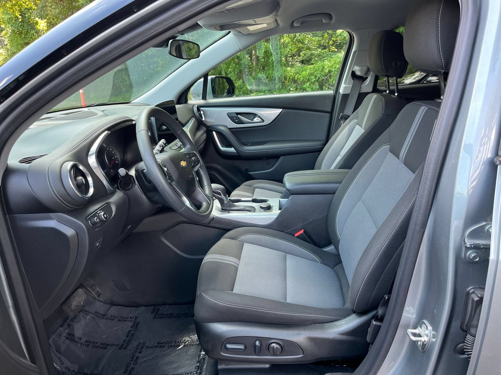 Used 2026 Chevrolet Blazer LT FWD image 28