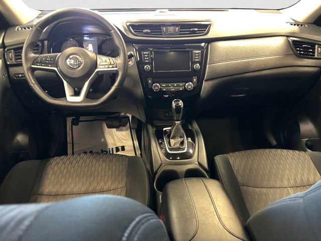 Used 2019 Nissan Rogue SV w/ Premium Package image 10
