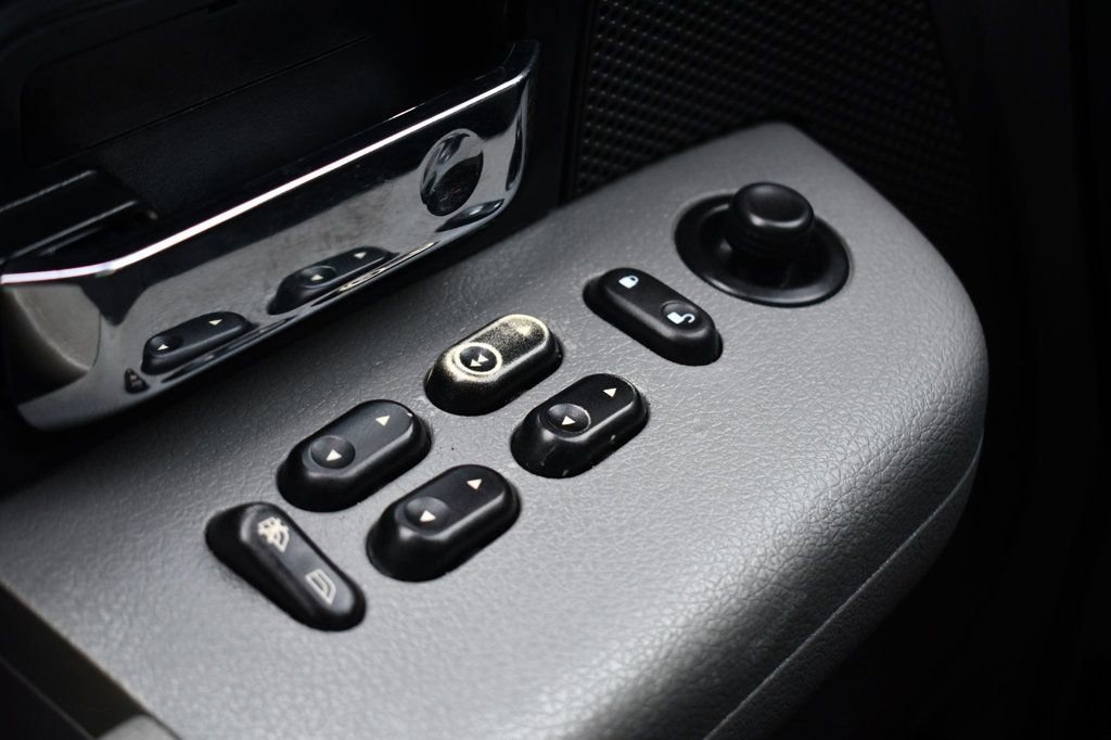 Used 2006 Ford F150 XL image 12
