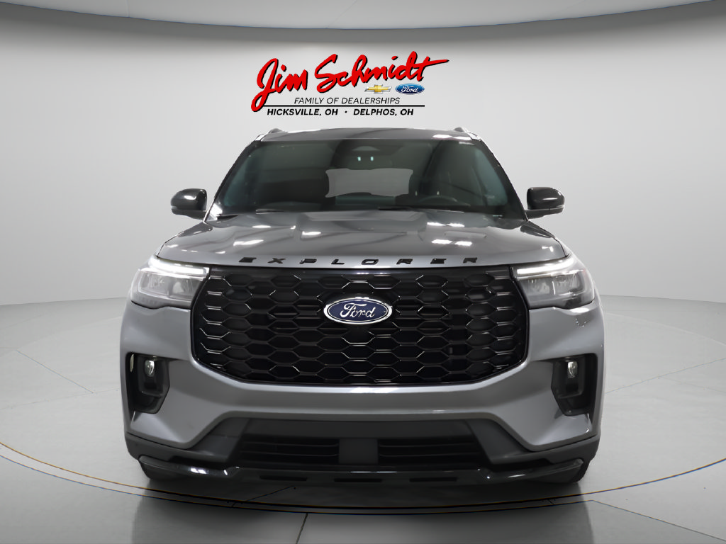 Used 2026 Ford Explorer ST-Line AWD/4WD image 3