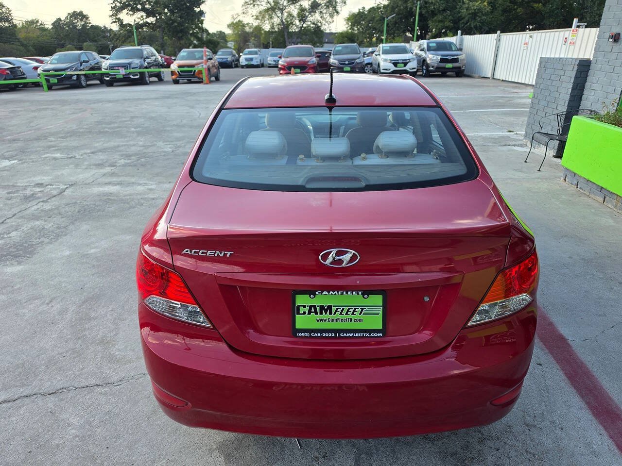 Used 2014 Hyundai Accent GLS FWD image 13