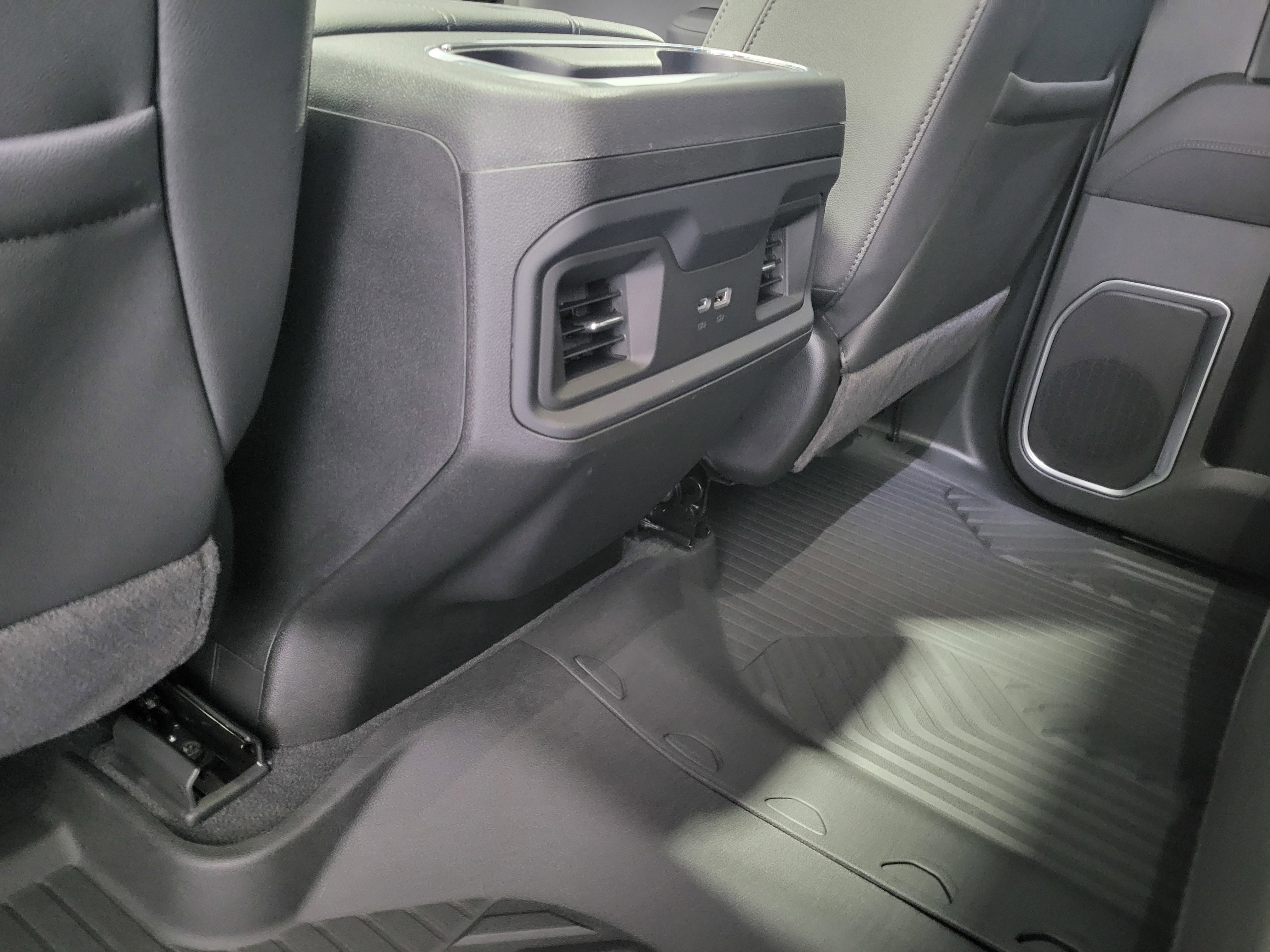 New 2026 Chevrolet Silverado 1500 RST w/ RST All Star Premium Package image 38
