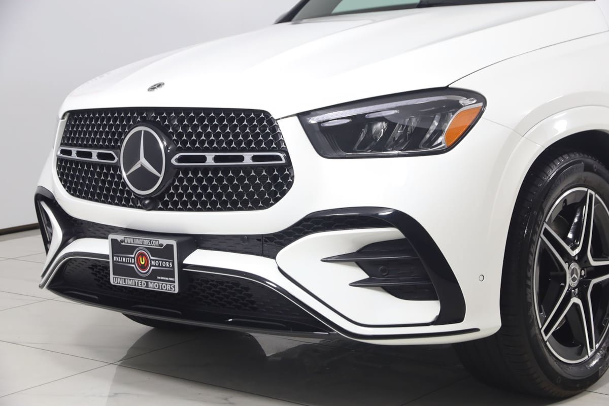 Used 2025 Mercedes-Benz GLE 450 4MATIC image 55