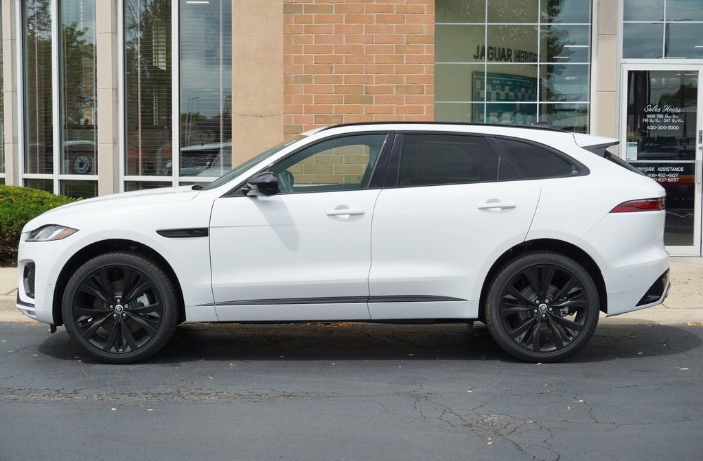 Used 2025 Jaguar F-PACE R-Dynamic S AWD/4WD image 2