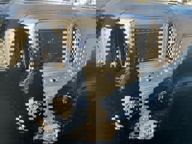 New 2025 GMC Sierra 2500 Pro image 20